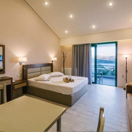 Giannis Village Resort Astakós 外观 照片