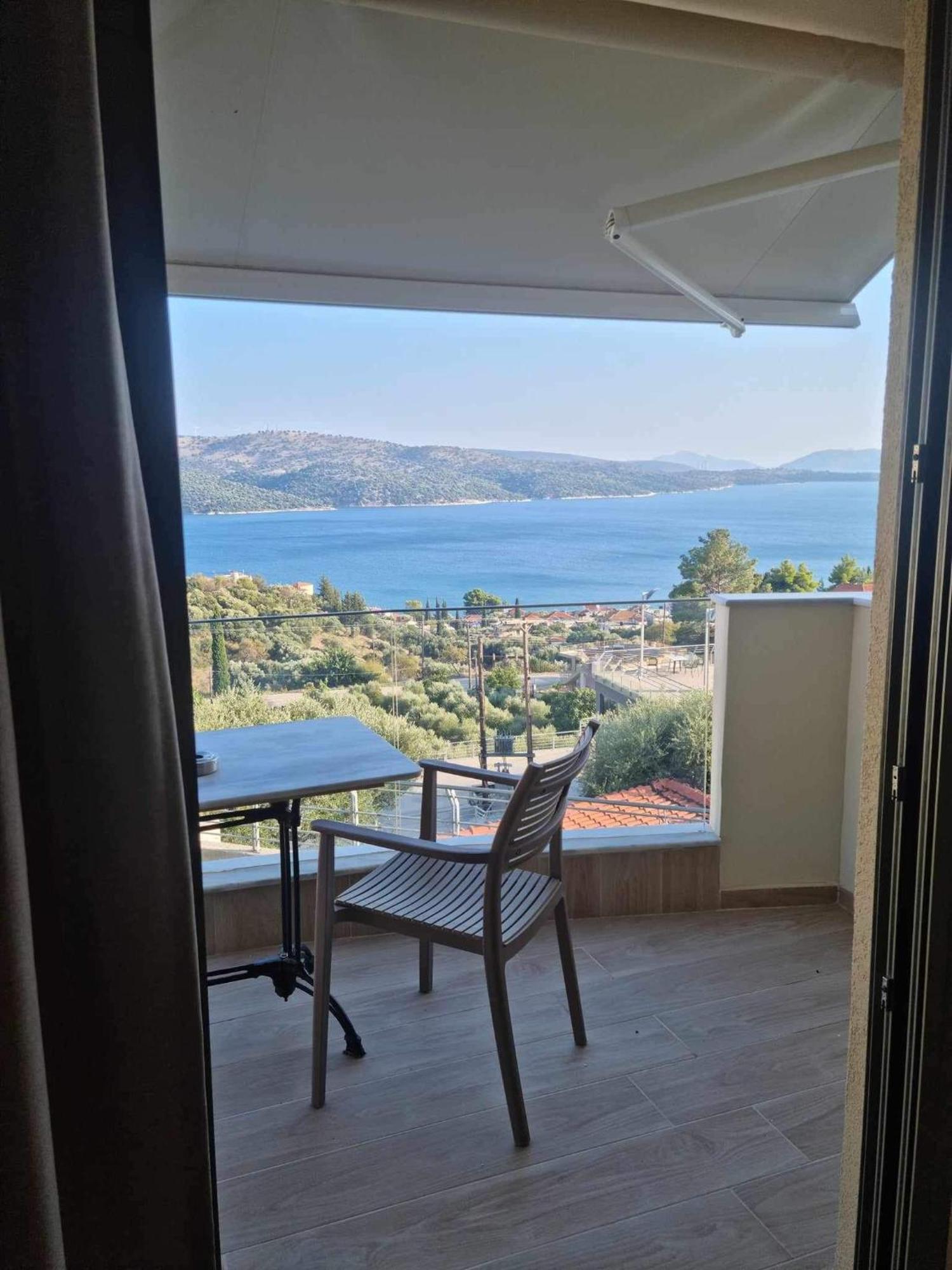 Giannis Village Resort Astakós 外观 照片