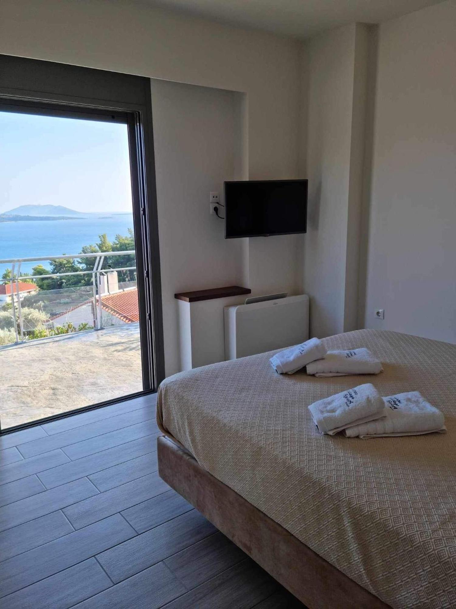 Giannis Village Resort Astakós 外观 照片